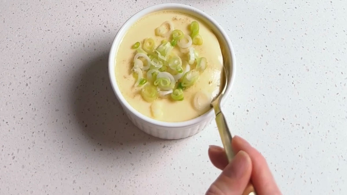 Chinese Silky Steamed Eggs