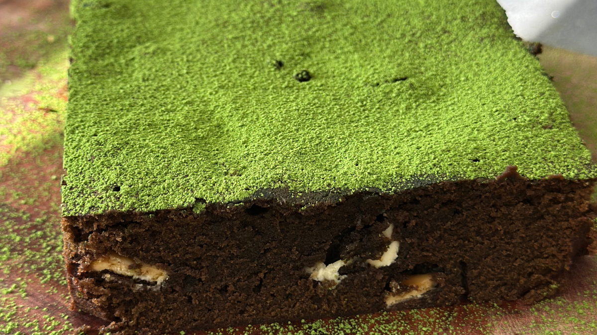 Fudgy Matcha Brownies
