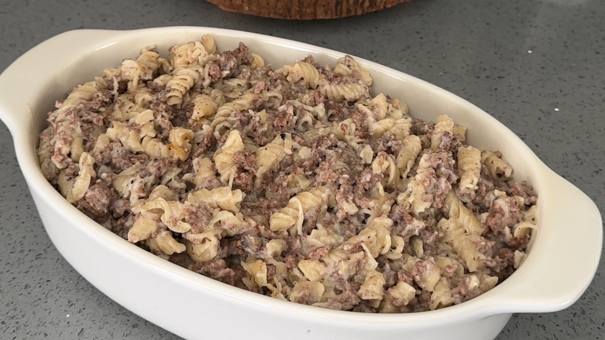 One Pot Creamy Beef and Mushroom Pasta
